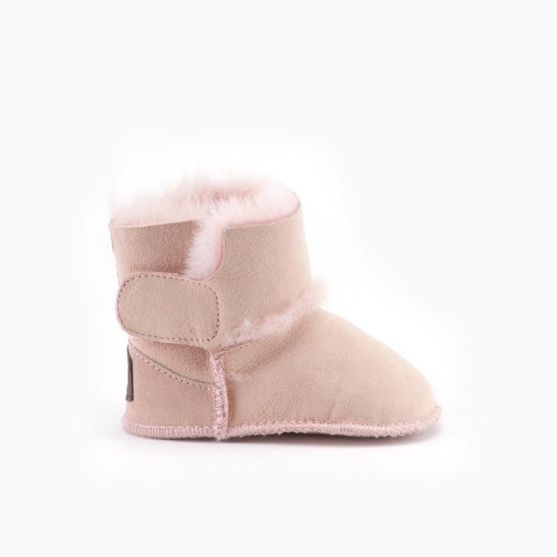 Warmbat Hay baby bootie with velcro strap Dusty Pink