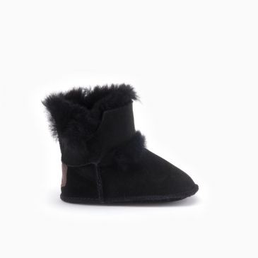 Warmbat Hay baby bootie with velcro strap black 