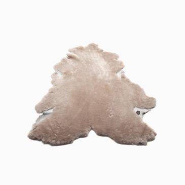 Warmbat schapenvacht kort haar blush 