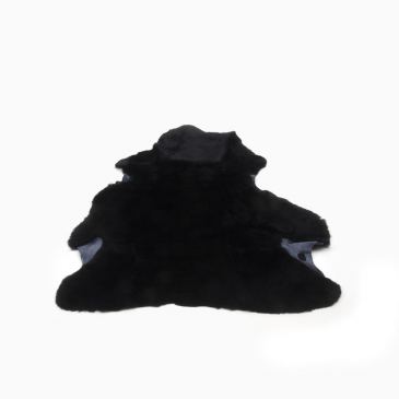 Warmbat Schapenvacht Black 